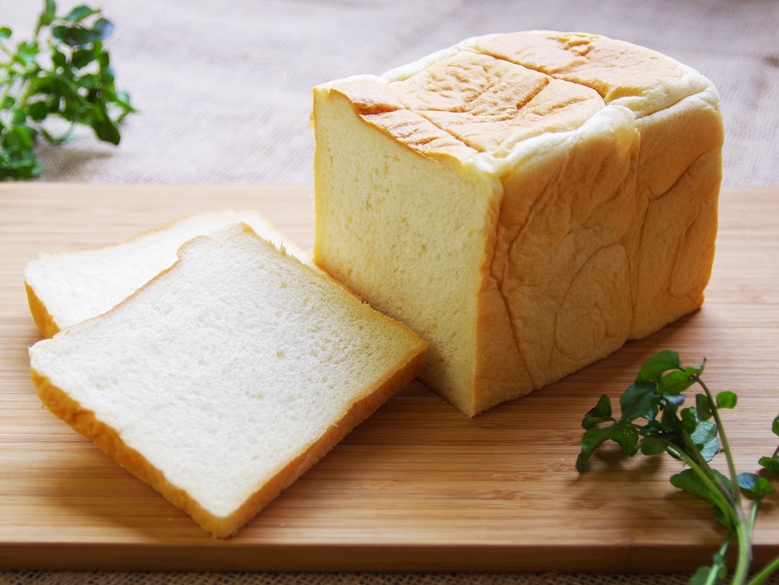 北の大地 食パン 1.5斤(約560g)1個